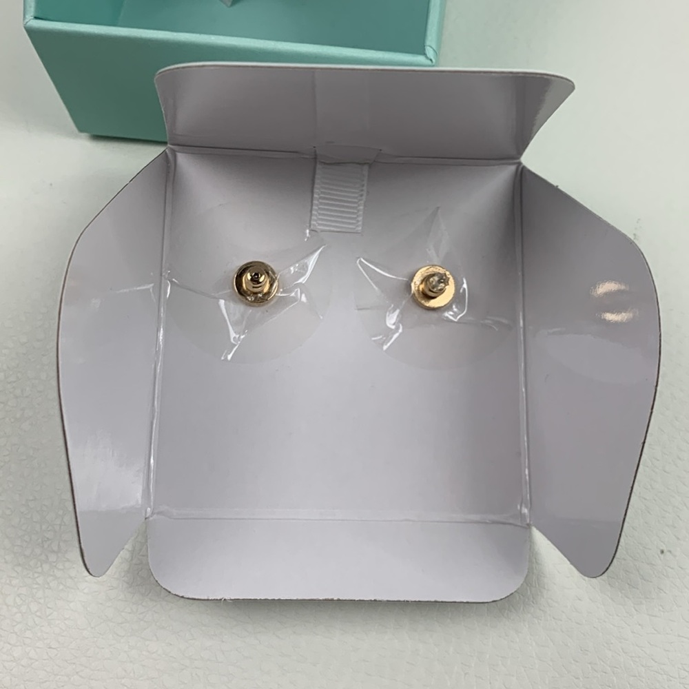 House of Harlow 1960 Gold Brass fan Earrings New in Box Lead free Nickel safe - Picture 6 of 10